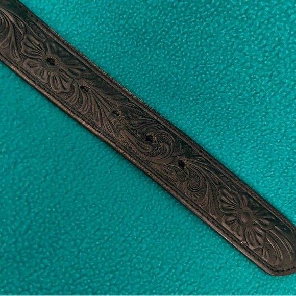 Nocona Black Tooled Leather Belt with Engraved Silver Buckle - Picture 7 of 10